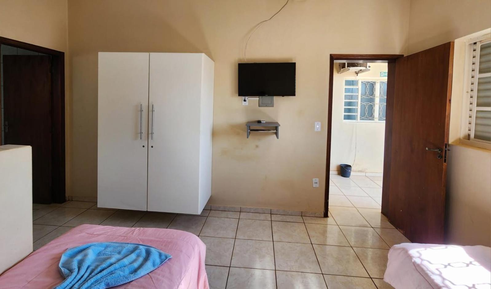 Economique Hotel Ilha Solteira Ngoại thất bức ảnh